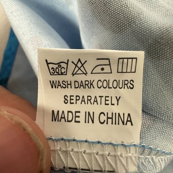 Button-Up Long Sleeve Blue Abstract Pattern Shirt Womens Size S - Picture 5 of 5